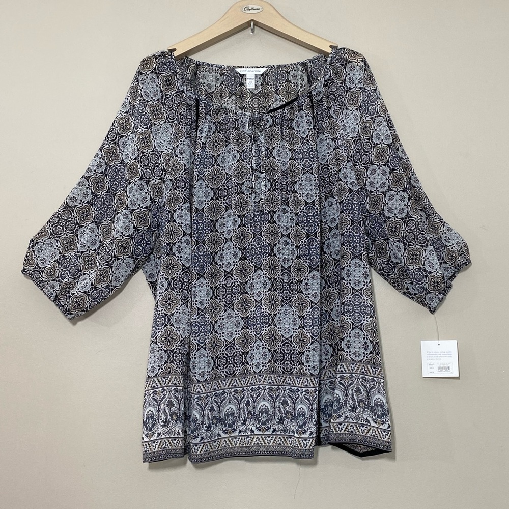 Croft & Barrow || woman’s geo print sheer blouse size 2X